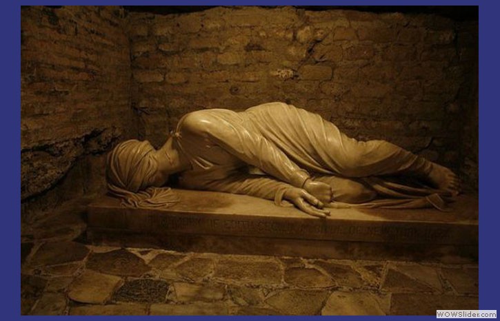 Catacombe di San_Callisto e Statua di  Santa Cecilia